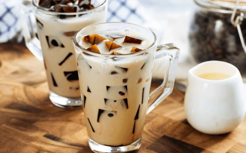 Hãy thử kết hợp rau câu với bột trà sữa trong mùa hè này