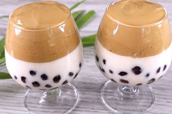 Gioi-thieu-bao-quat-ve-Tra-sua-bot-bien